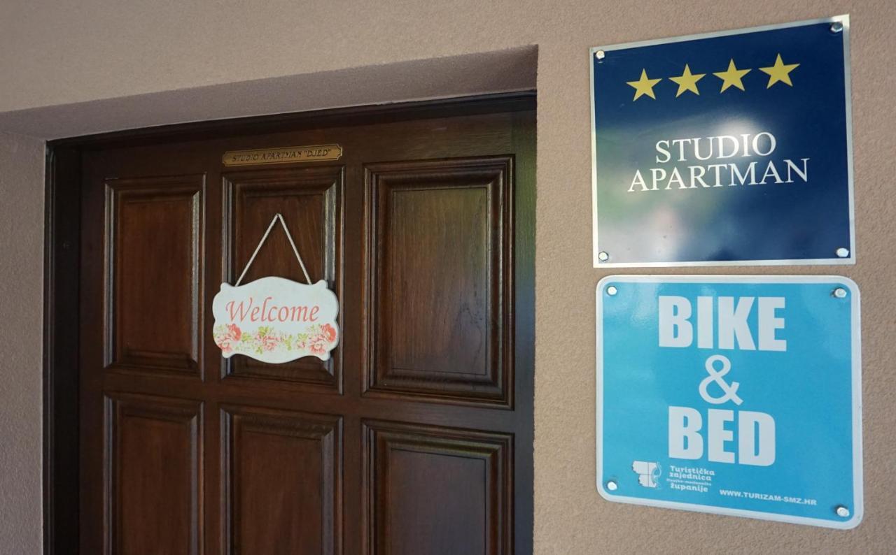 Studio apartman DJED Hrvatska Kostajnica Exterior foto